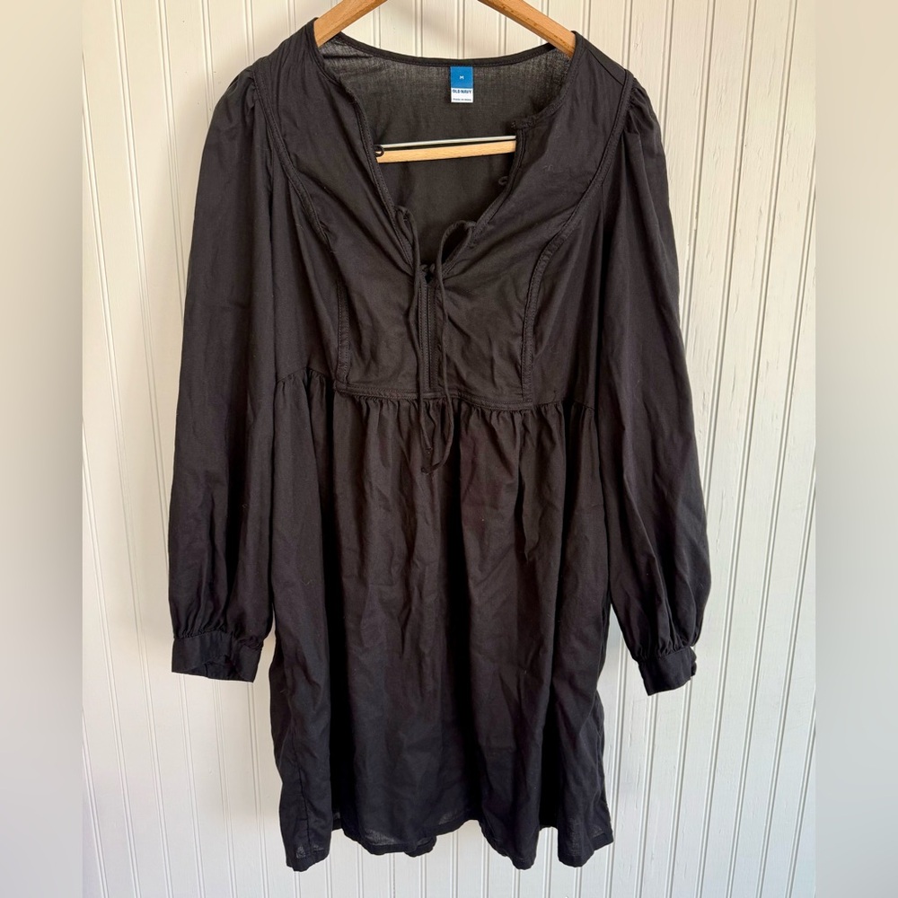 Old Navy Black Long-Sleeve Dress Size M